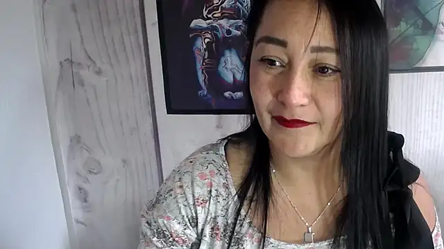 JULIANAWET69 online show from November 2025 05:03:01 PM