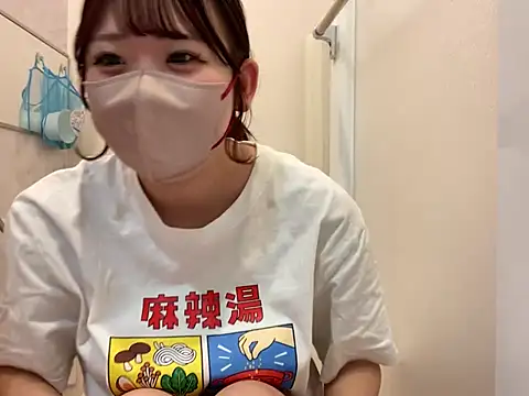 Snapshot of shina_mo_n_ch chatting on July 2026 01:04:02 AM shina mo n ch online show from July 2026 01:04:02 AM