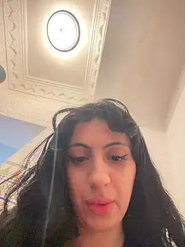 Snapshot of majdolin78 chatting on February 2025 02:35:02 PM majdolin78 online show from February 2025 02:35:02 PM