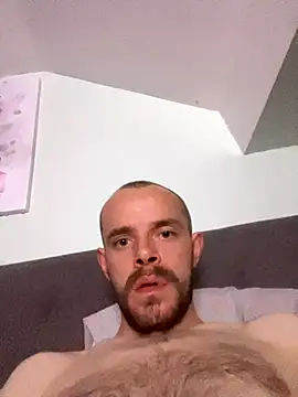 Snapshot of wyattstone chatting on September 2025 11:10:02 PM wyattstone online show from September 2025 11:10:02 PM