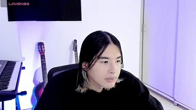 Snapshot of JordiWilld chatting on October 2025 12:09:01 AM JordiWilld online show from October 2025 12:09:01 AM