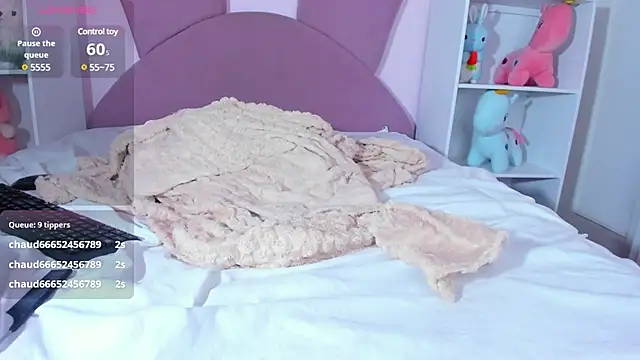 Snapshot of Zoe_Cheshire chatting on March 2025 10:03:01 AM Zoe Cheshire online show from March 2025 10:03:01 AM