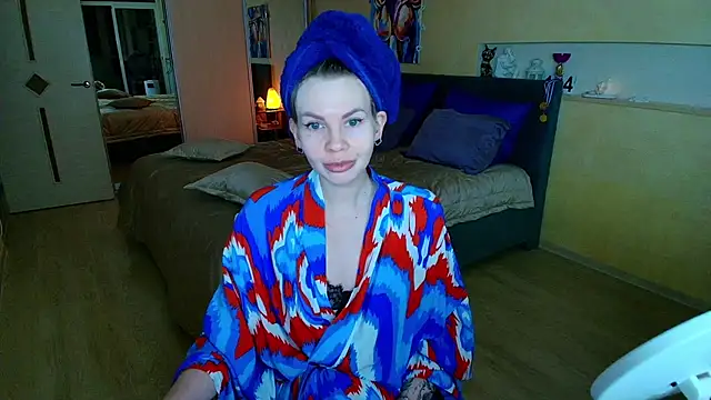 ReginaSparkle online show from March 2025 01:05:01 AM