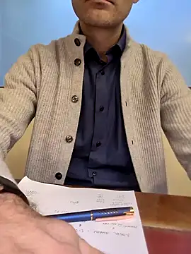 Snapshot of AvvocatoPorco chatting on January 2025 09:18:02 AM AvvocatoPorco online show from January 2025 09:18:02 AM