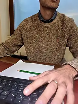 Snapshot of AvvocatoPorco chatting on October 2025 09:54:02 AM AvvocatoPorco online show from October 2025 09:54:02 AM