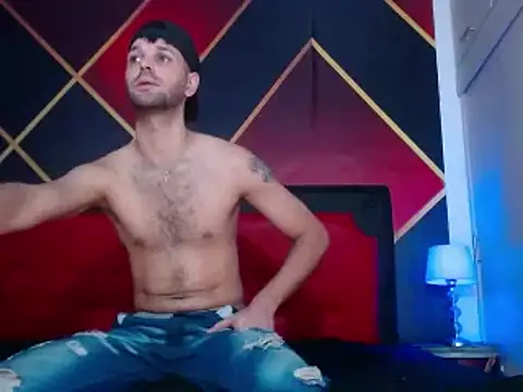 Cristian white online show from February 2025 07:38:02 PM