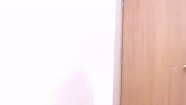 tinyy whore18 online show from March 2025 05:42:02 PM