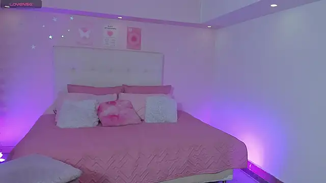 ScarlettDreamss7 online show from November 2025 03:25:02 PM