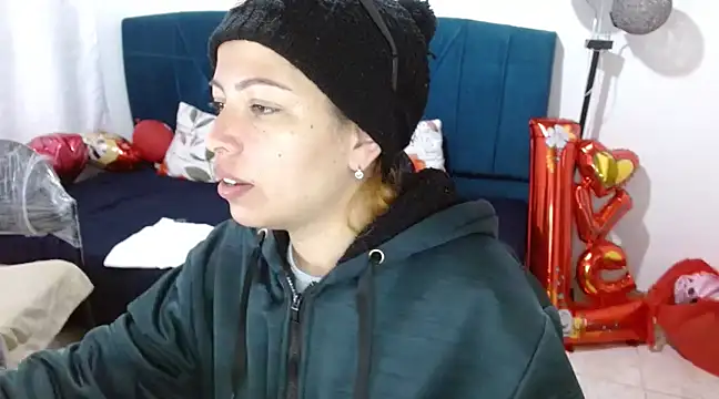 LITTLEDOLLHOT online show from February 2025 05:07:02 PM