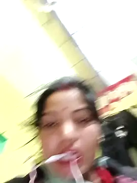 Bhuvi Bedi online show from February 2025 11:24:01 PM