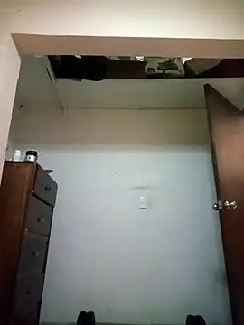 LuisMex1998 online show from November 2025 09:52:02 AM