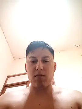 LuisMex1998 online show from February 2026 01:05:02 PM