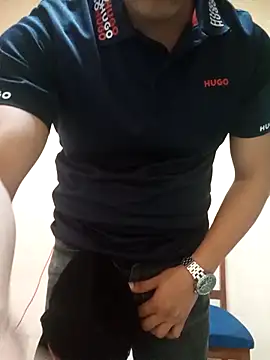 LuisMex1998 online show from February 2026 03:43:01 AM