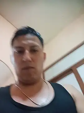 LuisMex1998 online show from June 2026 01:29:01 AM