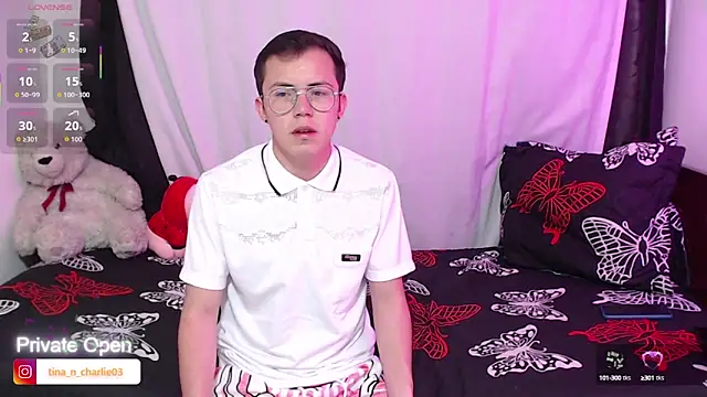 Tina 4 Charlie online show from October 2025 11:38:02 AM