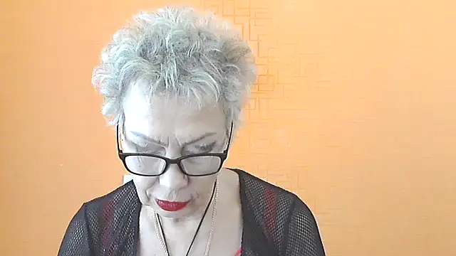 NessyJenixs online show from November 2025 07:55:02 AM