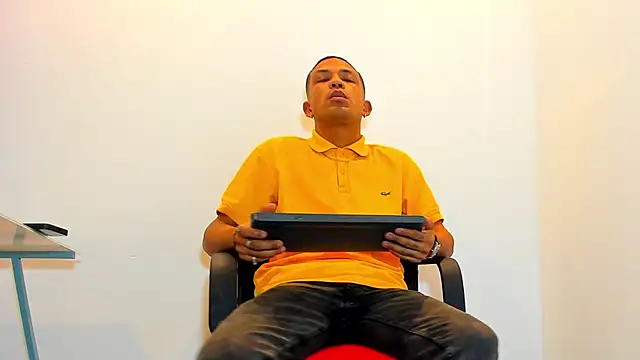 carlos alber12 online show from February 2025 02:39:01 AM