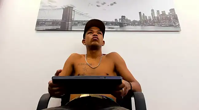 carlos alber12 online show from February 2025 07:03:01 PM