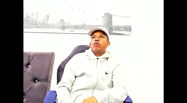 carlos alber12 online show from March 2025 12:00:01 PM