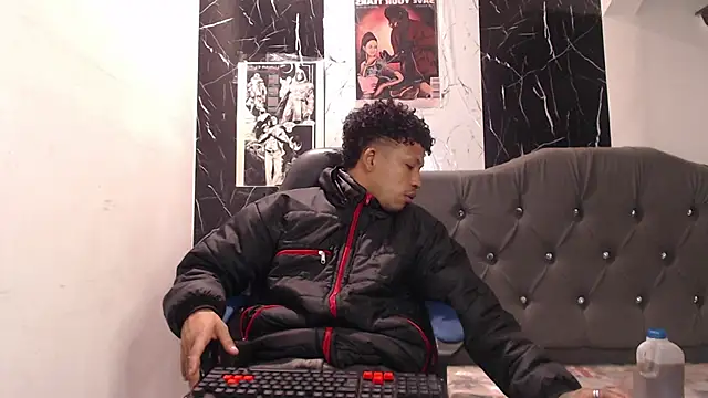 carlos alber12 online show from October 2025 12:52:02 PM