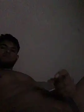 Snapshot of Ulises99 chatting on February 2025 12:18:02 PM Ulises99 online show from February 2025 12:18:02 PM