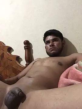 Snapshot of Ulises99 chatting on February 2025 08:47:02 AM Ulises99 online show from February 2025 08:47:02 AM