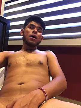 Snapshot of Ulises99 chatting on March 2025 08:07:02 PM Ulises99 online show from March 2025 08:07:02 PM