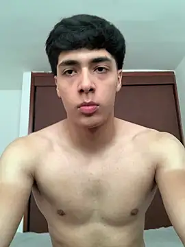 Snapshot of max_ryderr chatting on January 2025 03:04:01 PM max ryderr online show from January 2025 03:04:01 PM