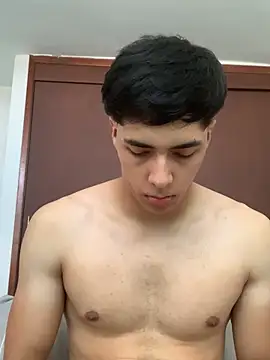 Snapshot of max_ryderr chatting on February 2025 09:18:02 PM max ryderr online show from February 2025 09:18:02 PM