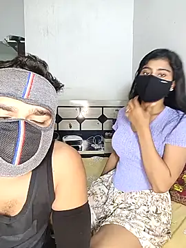 Snapshot of Love-N chatting on December 2025 10:17:02 PM Love-N online show from December 2025 10:17:02 PM