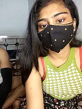 Snapshot of Love-N chatting on February 2026 01:55:02 AM Love-N online show from February 2026 01:55:02 AM