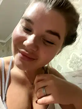 ella zzz online show from November 2025 09:54:01 PM