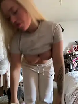 blissdimicco online show from March 2025 11:31:01 AM