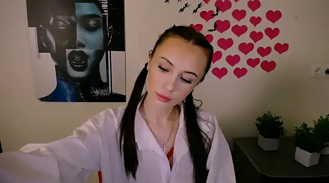 Nikonara Love online show from January 2025 03:54:02 PM