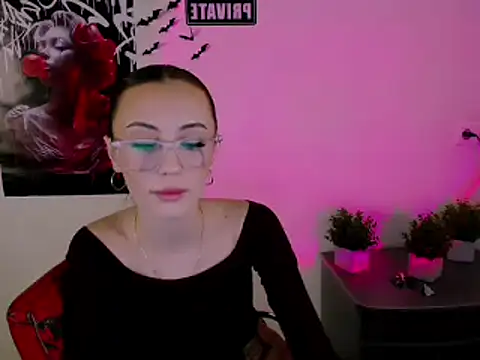 Nikonara Love online show from March 2025 07:15:02 PM