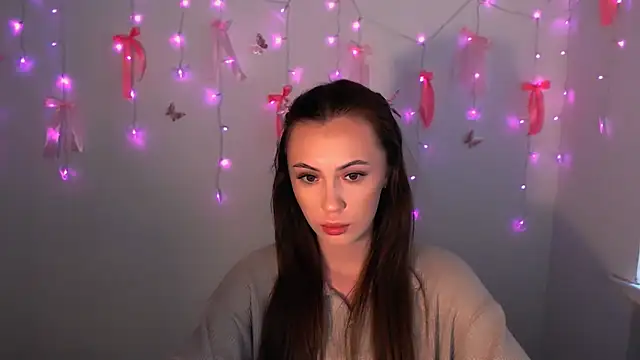 Nikonara Love online show from December 2025 01:05:01 PM