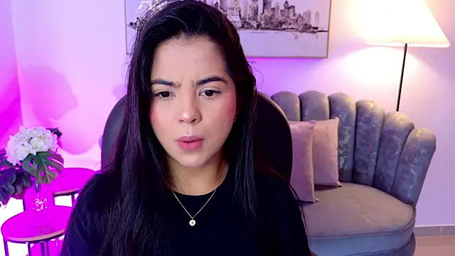 Snapshot of Layla_Breezee chatting on May 2026 11:59:02 AM Layla Breezee online show from May 2026 11:59:02 AM