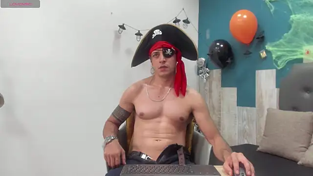 Frank Millers online show from October 2025 08:53:02 PM