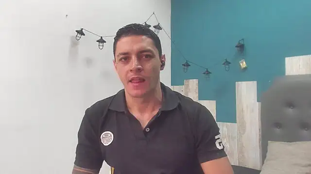 Frank Millers online show from November 2025 07:46:02 PM