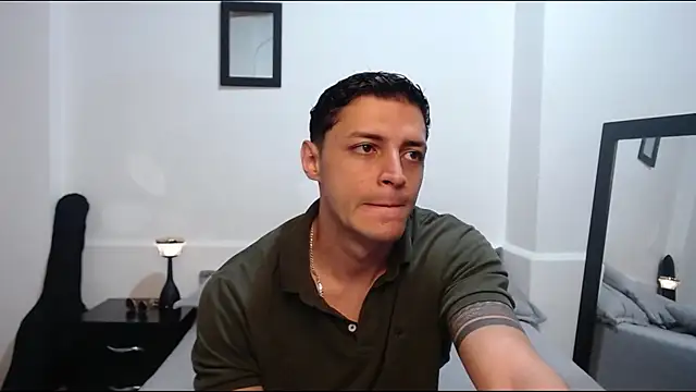 Frank Millers online show from May 2026 11:23:04 PM