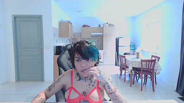 serena  vedette online show from January 2025 02:21:01 PM