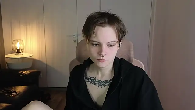 DemianEnglen online show from June 2026 10:11:02 PM