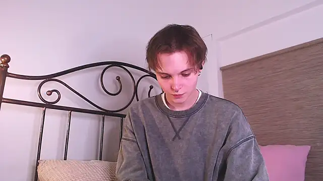 DemianEnglen online show from June 2026 12:09:02 PM