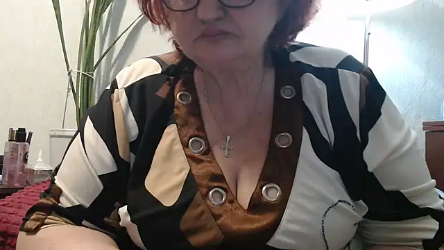 Snapshot of DeniseeRosea chatting on April 2026 07:07:02 PM DeniseeRosea online show from April 2026 07:07:02 PM