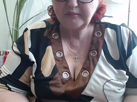 Snapshot of DeniseeRosea chatting on May 2026 04:40:02 AM DeniseeRosea online show from May 2026 04:40:02 AM