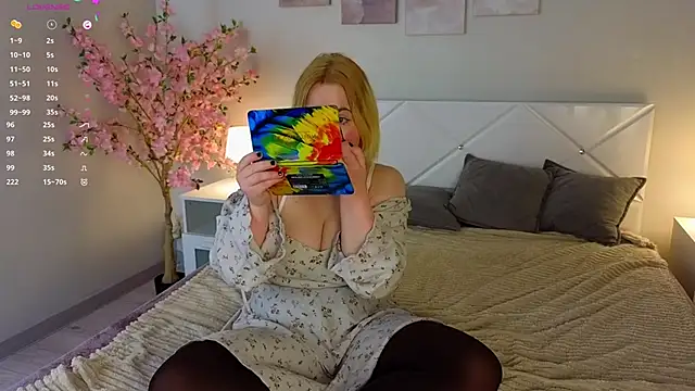 Manic pixie  online show from February 2025 04:03:02 PM