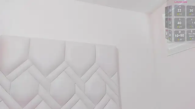 LindaHooker online show from March 2026 04:45:02 AM