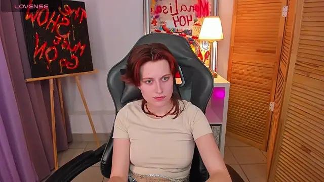 Snapshot of Jiffyyo chatting on January 2025 12:06:01 PM Jiffyyo online show from January 2025 12:06:01 PM