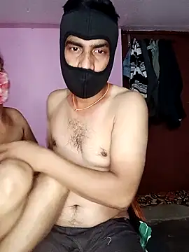 Snapshot of USHA_BHABHI chatting on February 2026 11:26:01 PM USHA BHABHI online show from February 2026 11:26:01 PM