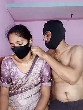 Snapshot of USHA_BHABHI chatting on June 2026 10:59:02 PM USHA BHABHI online show from June 2026 10:59:02 PM